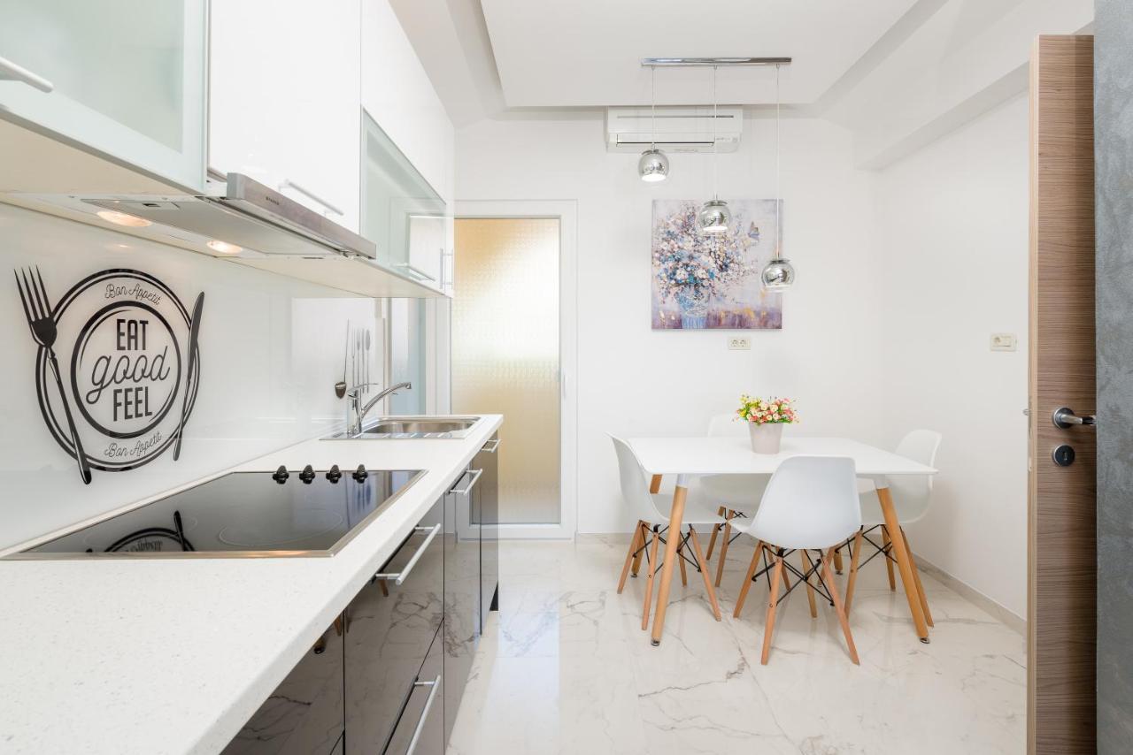 Luxury Bellavista Amazing Sea Holidays With Private Beach & Parking Milna  Ngoại thất bức ảnh