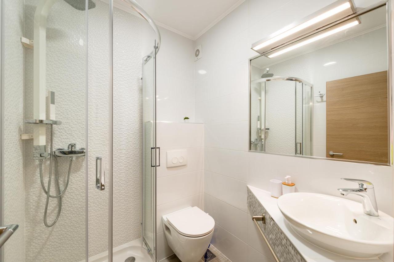 Luxury Bellavista Amazing Sea Holidays With Private Beach & Parking Milna  Ngoại thất bức ảnh