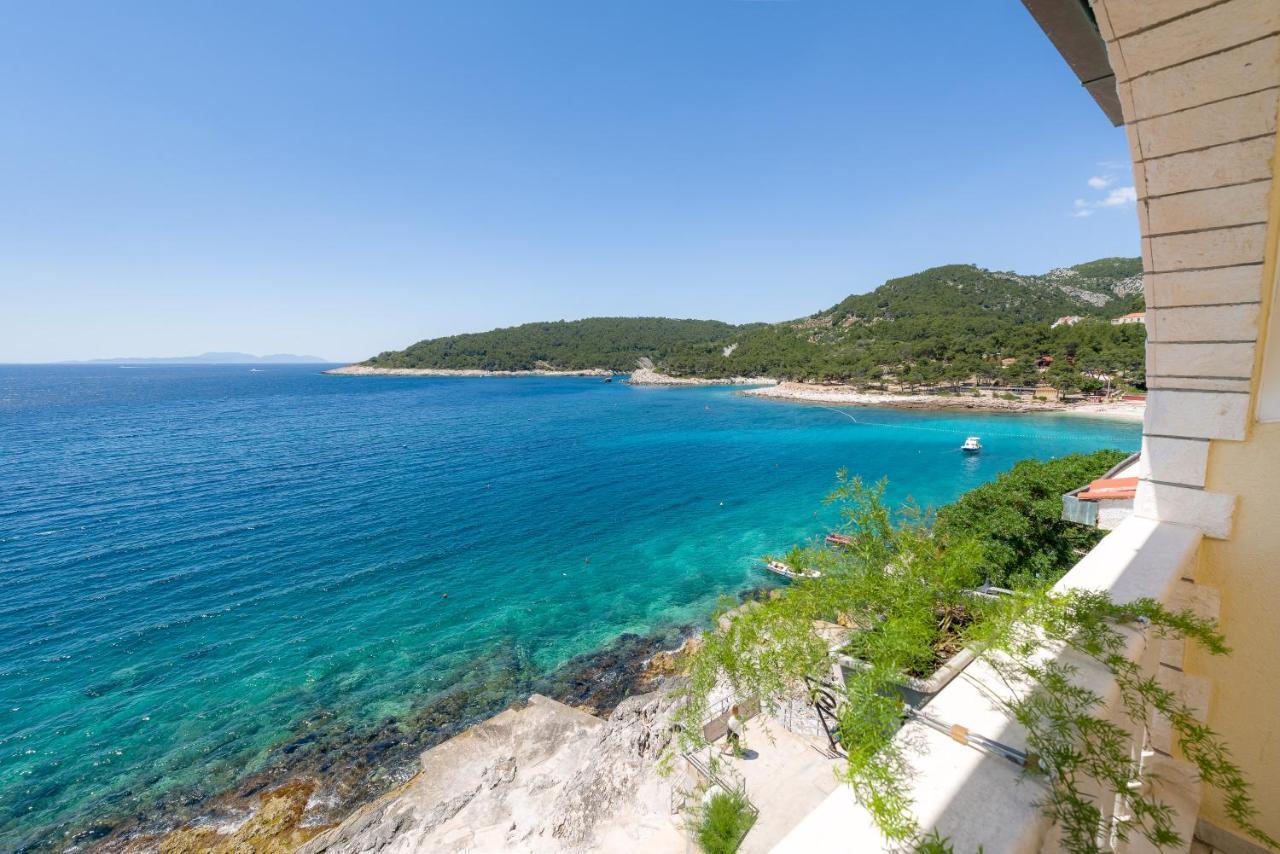 Luxury Bellavista Amazing Sea Holidays With Private Beach & Parking Milna  Ngoại thất bức ảnh