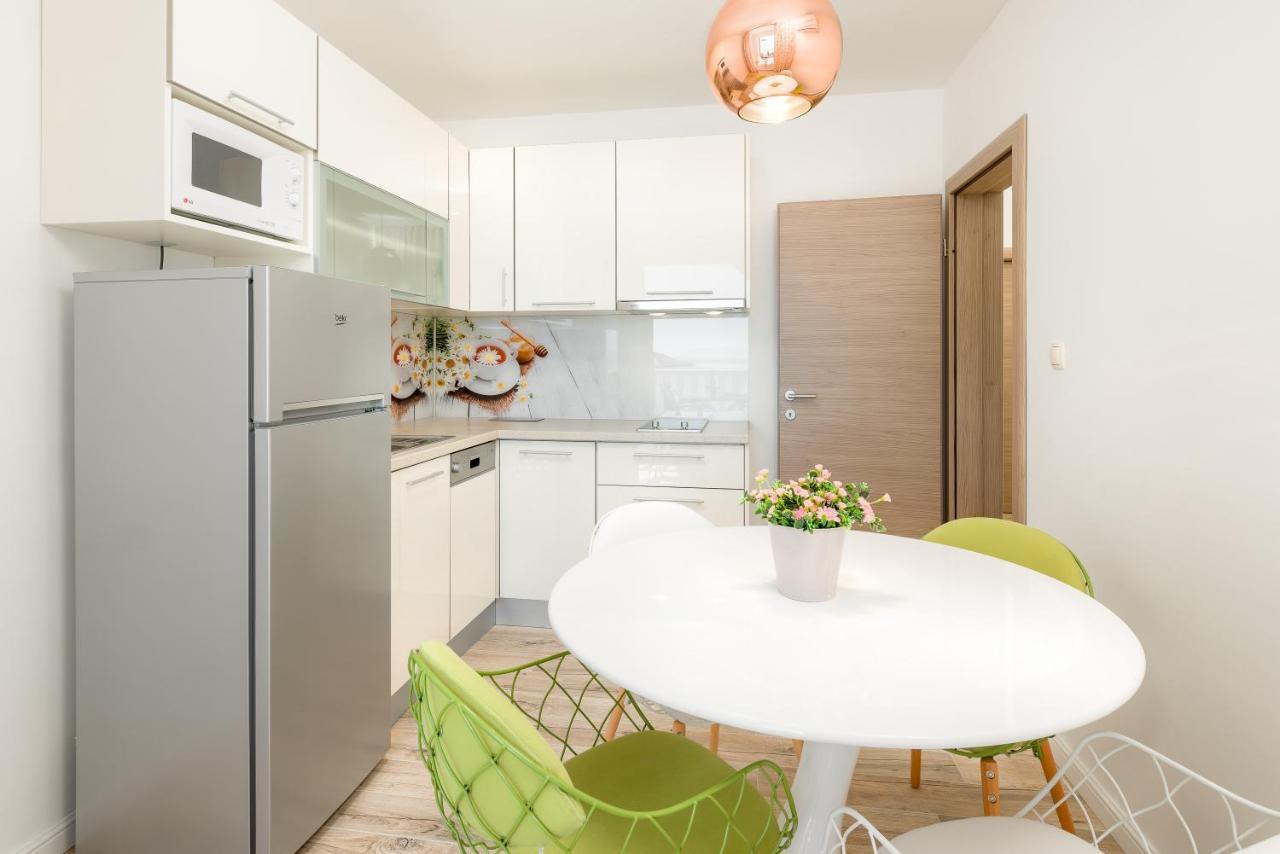 Luxury Bellavista Amazing Sea Holidays With Private Beach & Parking Milna  Ngoại thất bức ảnh