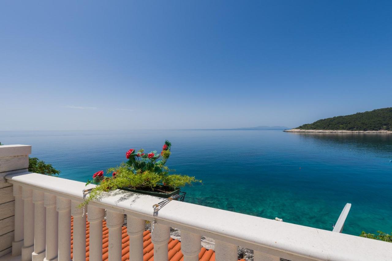 Luxury Bellavista Amazing Sea Holidays With Private Beach & Parking Milna  Ngoại thất bức ảnh