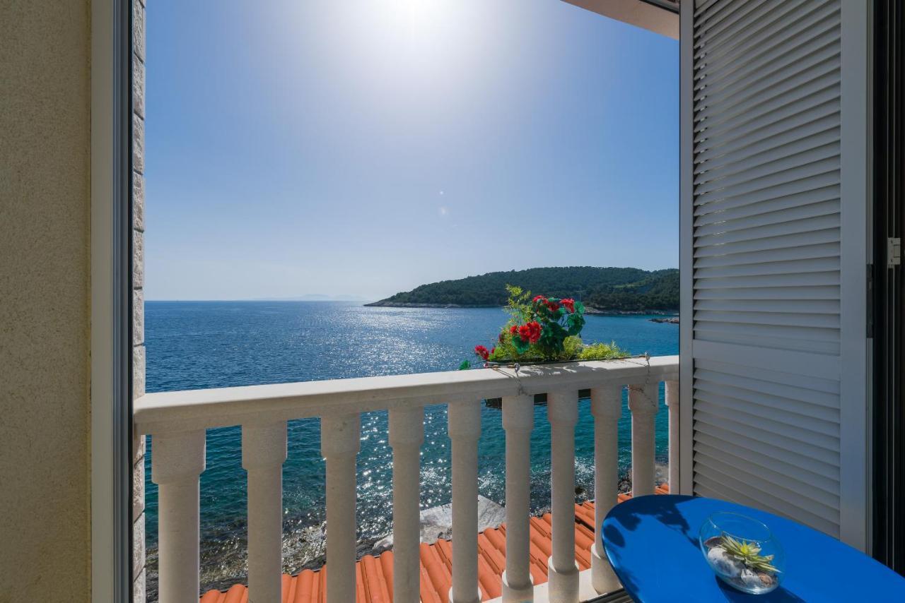 Luxury Bellavista Amazing Sea Holidays With Private Beach & Parking Milna  Ngoại thất bức ảnh