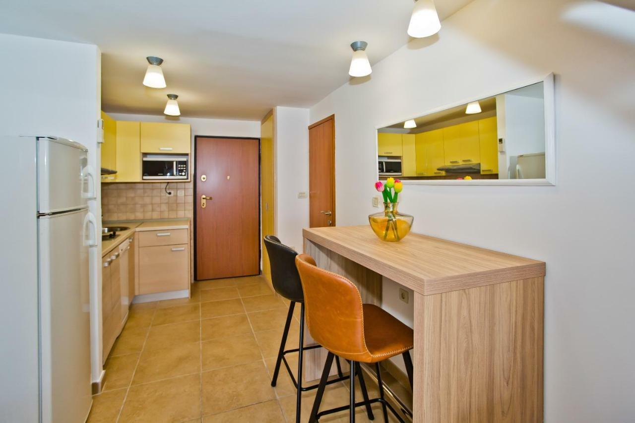 Luxury Bellavista Amazing Sea Holidays With Private Beach & Parking Milna  Ngoại thất bức ảnh